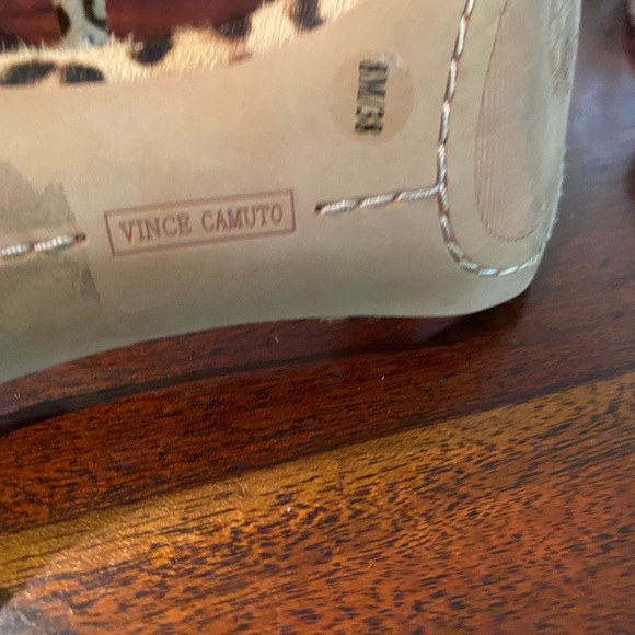 Vince Camuto strapped high heals - Picture 9 of 9